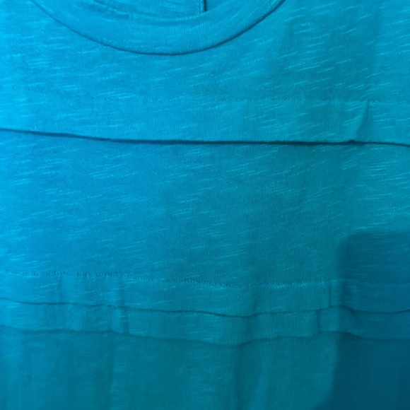 Tout a coup size medium top - Picture 2 of 8